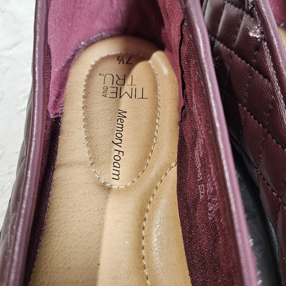 Maroon Quilted Ballet Flats - Picture 4 of 8